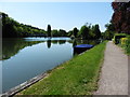 The Thames Path National Trail near Boulter