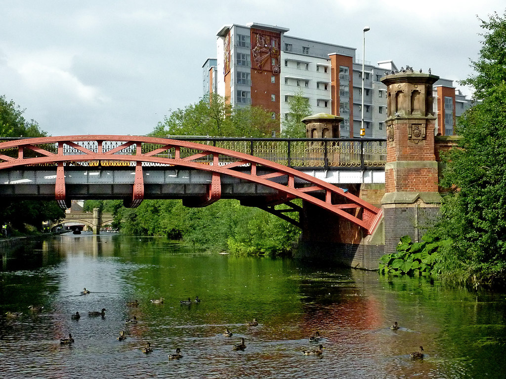 Mill Lane Bridge in Leicester © Roger D Kidd :: Geograph Britain and ...