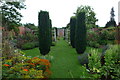 Hampton Court Gardens (Hope-Under-Dinmore)