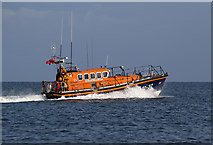 NU0152 : Berwick-upon-Tweed Lifeboat by Walter Baxter