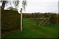 Fingerpost at Little Bustard on Burnbutts Lane