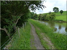 SD9050 : Pennine Way along the Leeds and Liverpool Canal by Mat Fascione