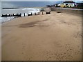 Clacton-on-Sea: Beach by Kings Promenade