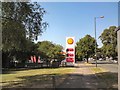 SJ9594 : Shell filling station on Dowson Road by Gerald England