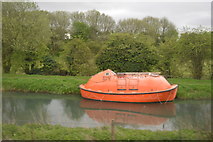 SU2562 : Boat on Kennet and Avon Canal by N Chadwick