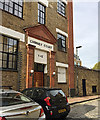 TQ3480 : Entrance to Chimney Court, Brewhouse Lane, Wapping by Robin Stott