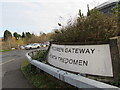 Tredomen Gateway/Porth Tredomen name sign, Tredomen