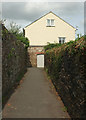 Footpath, Totnes