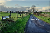 H5572 : Stoneleigh Road, Bracky by Kenneth  Allen