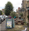 Picnic tables outside the Sheep on Sheep Street, Stow-on-the-Wold