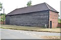 TM1634 : Weatherboarded barn, The Drift by N Chadwick