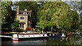 Riverside property & canal boats on R Avon, SW side of Bidford-on-Avon