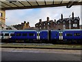 SE3055 : Leeds train arriving by DS Pugh
