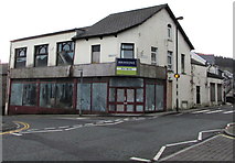 ST1586 : Derelict premises on a Caerphilly corner by Jaggery