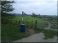 Footpath Junction at Annesley Lane End