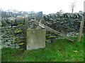 Fallen signpost, Threap Croft, Illingworth, Halifax