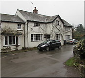 SO2417 : Dragon Cottage, Llangenny, Powys by Jaggery