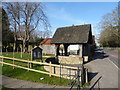 Holy Trinity, Hurst Green: lych gate