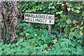 Old Direction Sign - Signpost by Cowden Hall Lane, Warbleton Parish