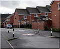 Traffic calming near Cl?s Gwaith Brics, Tondu