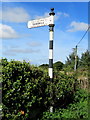 Old Direction Sign - Signpost by Landican Lane, Little Storeton