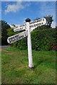 Old Direction Sign - Signpost by Main Road, Bodiam parish