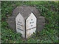 Old Milestone by the A4075, Cresselly, Jeffreystone parish