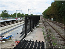 SU5886 : Ramp on the platform by Bill Nicholls
