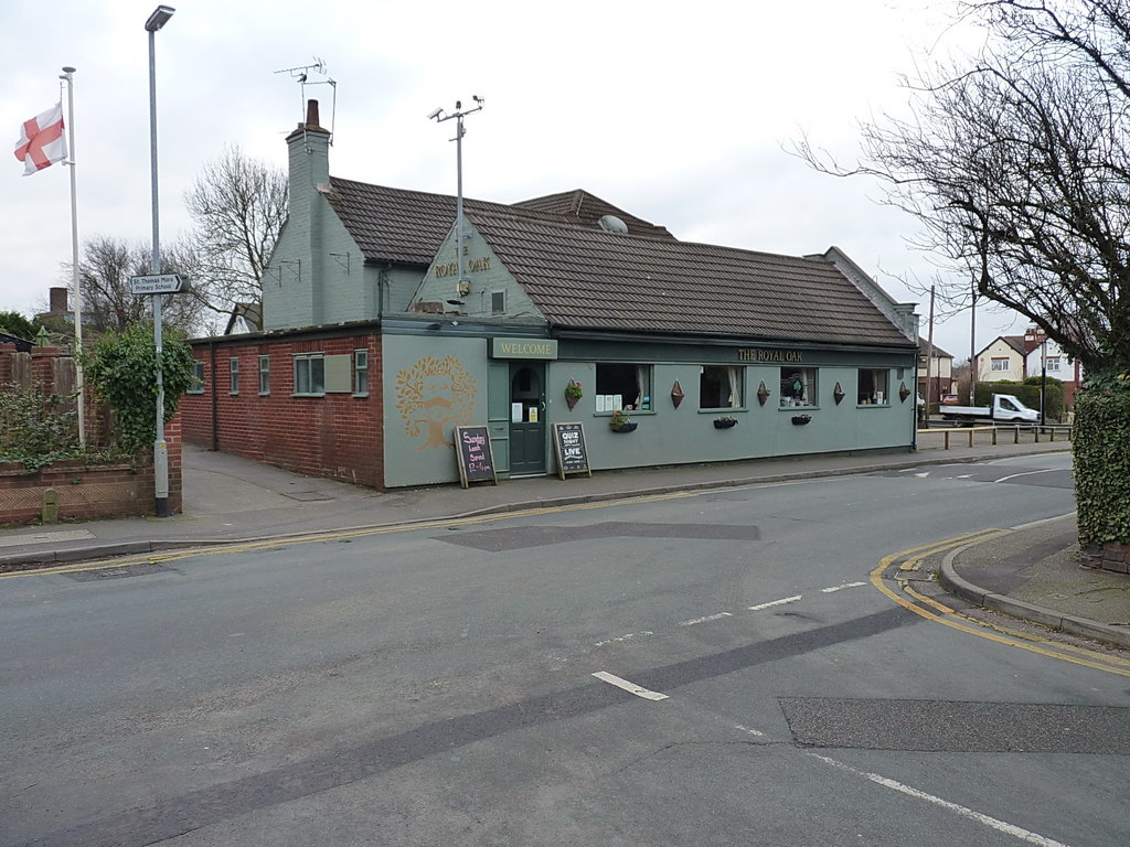 The Royal Oak, Great Wyrley © Richard Law :: Geograph Britain and Ireland