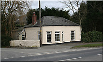 SW9348 : Grampound Tollhouse by the A390, Fore Street, Grampound by Alan Rosevear