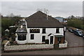 ST2681 : Y Maerun pub, Marshfield by Jaggery
