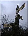 Direction Sign - Signpost by New Ebenezer Chapel, Lostwithiel