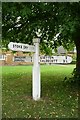 Old Direction Sign - Signpost by The Green in Lyddington