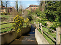 Lake spillway, Broadfield Park, Crawley