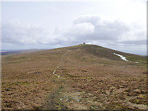NY7032 : Great Dun Fell from Little Dun Fell by James T M Towill