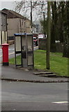 SO1108 : BT phonebox on a Rhymney corner by Jaggery