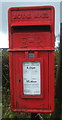 Close up, Elizabeth II postbox on the B4521, Trebella