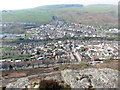 Edrych i lawr  ar Williamstown / Looking down on Williamstown