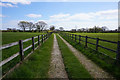 Farm track to Wrancarr House Farm