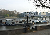 TQ2777 : Along the Chelsea Embankment 1 by Anthony O'Neil