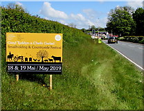 SN5748 : Smallholding & Countryside Festival advert, Llanwnnen Road, Lampeter by Jaggery