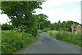 Lane past Coxett Lodge