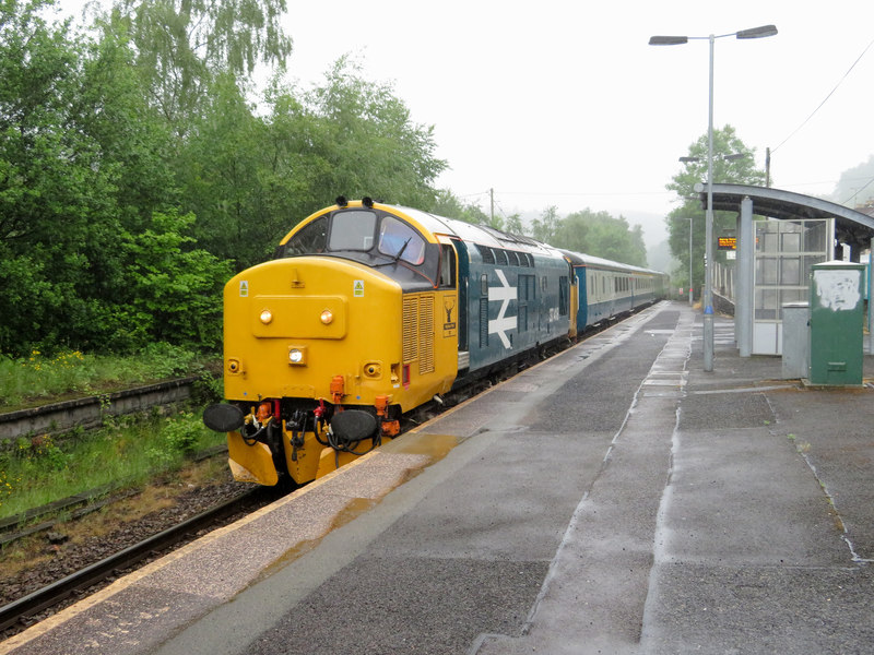 Class 37 At Brithdir © Gareth James Geograph Britain And Ireland 6261