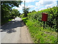 Lane, Broughton Green