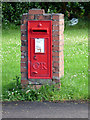 Postbox on Argyll Street