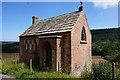 SE9289 : Disused Chapel on Estell Lane by Ian S