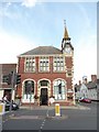 Looking across West Street towards Wareham Town Hall