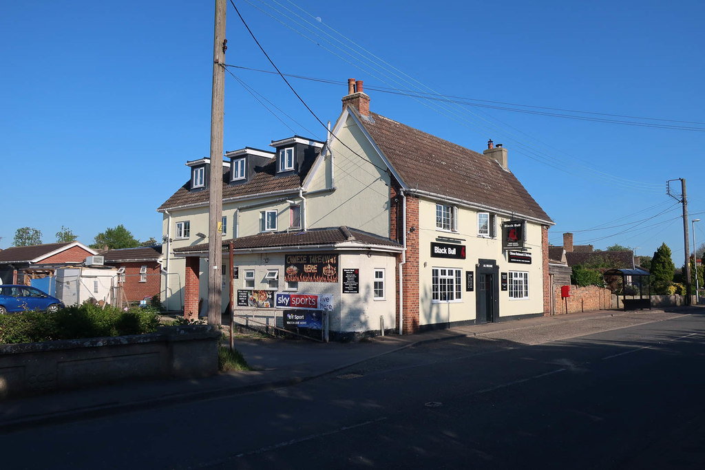 Black Bull, Longstanton © Hugh Venables :: Geograph Britain and Ireland