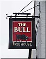 TF9229 : The Bull (2) - sign, 41 Bridge Street, Fakenham, Norfolk by P L Chadwick
