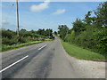 Road heading west between Dunstall Cross and Stoneyford